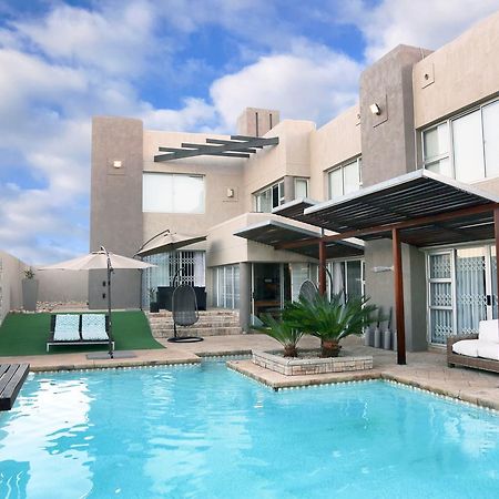 Nine On Uys Street B & B Jeffreys Bay Luaran gambar